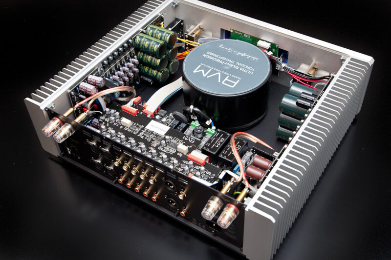 avm-ovation-a62__09-800x533